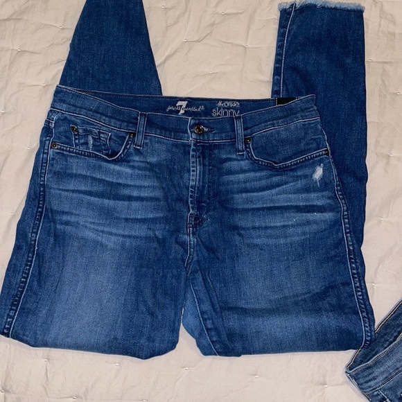 7 For All Mankind - Picture 3 of 9